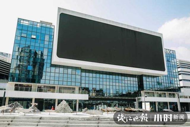 浙江日报城市厨房开业1.png