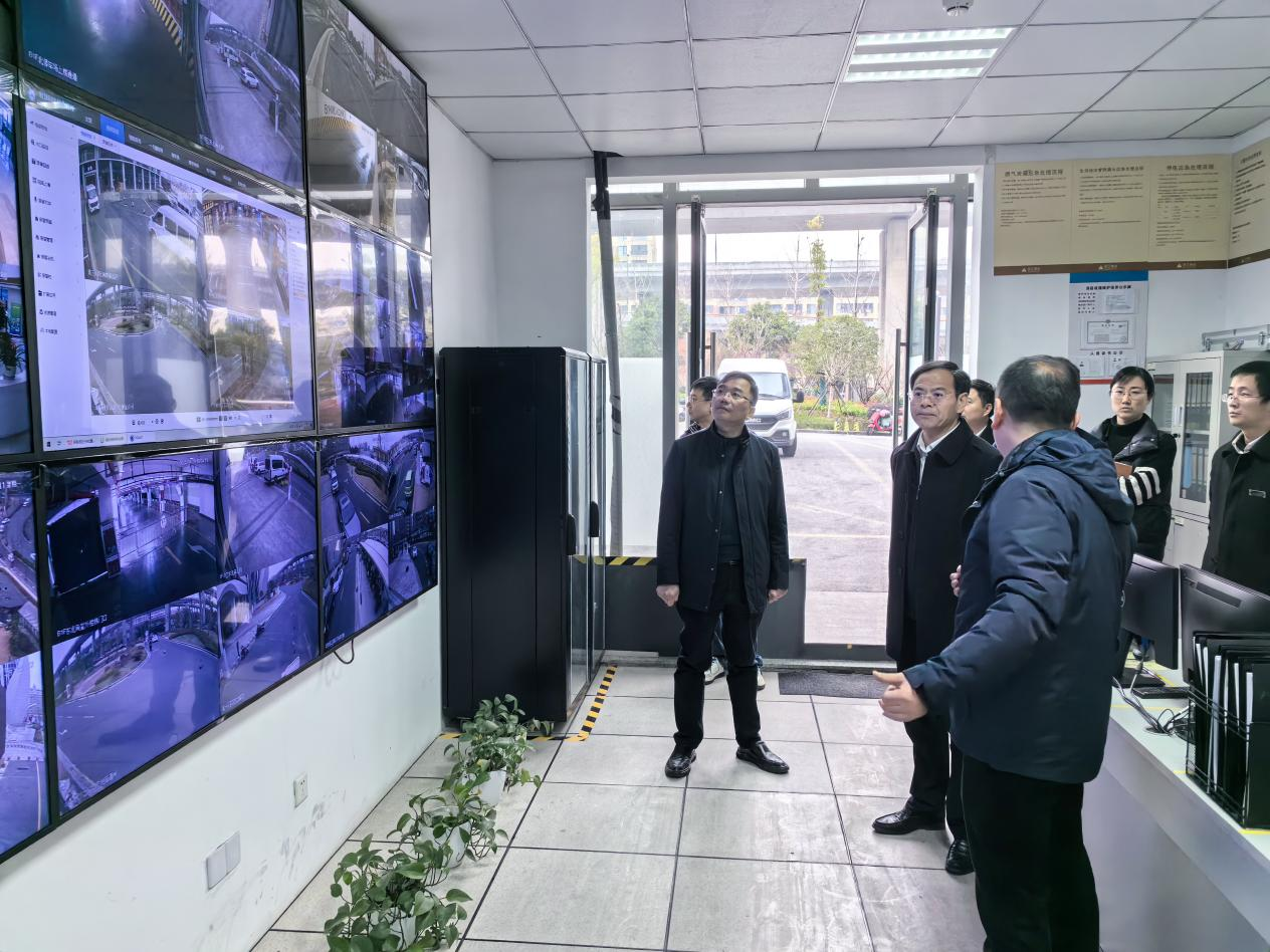 农发集团领导检查安全生产.png